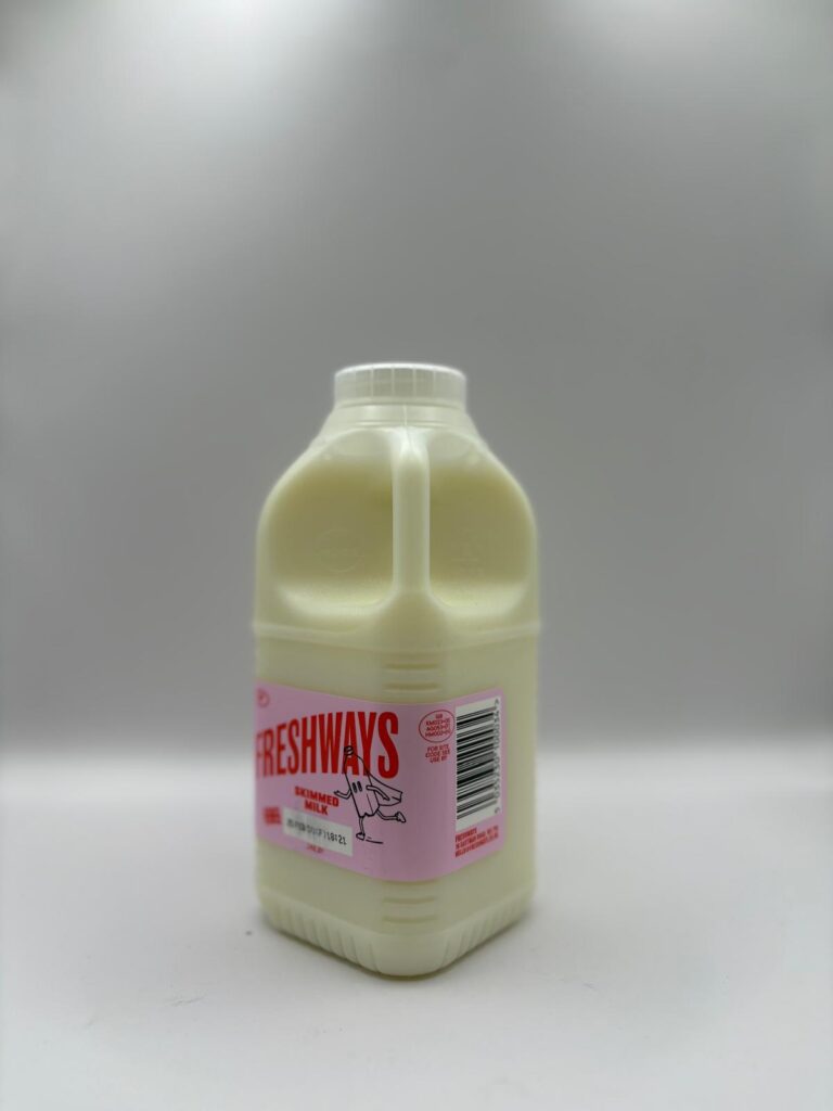 Skimmed 1pint Poly £1.15